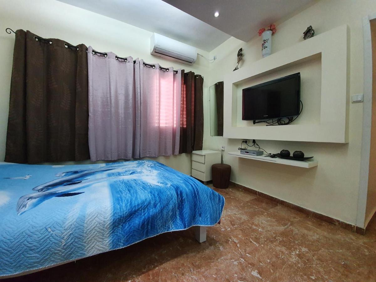 Ezore Yam Apartmens - Elmali'Akh St. 4 Bat Yam Exterior foto