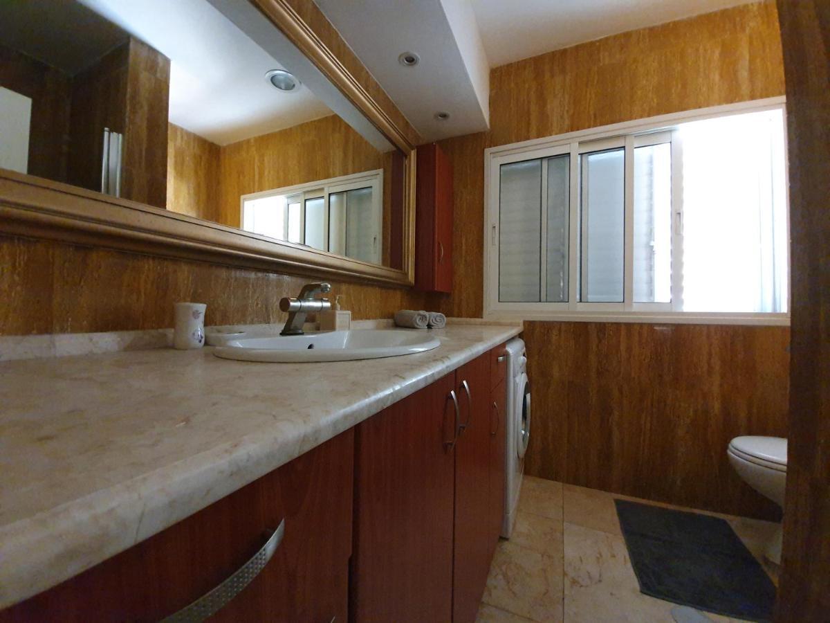 Ezore Yam Apartmens - Elmali'Akh St. 4 Bat Yam Exterior foto